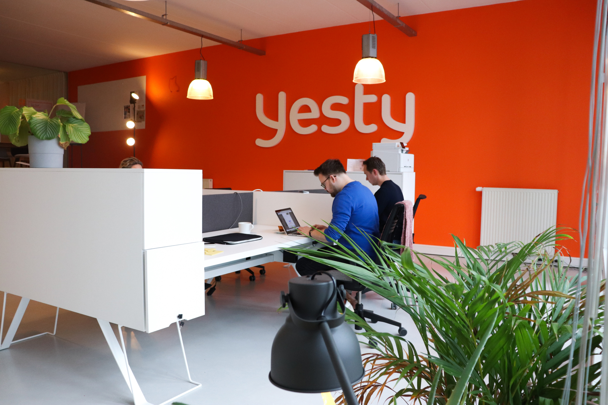 office yesty-overview@2x-1